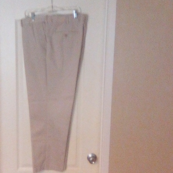 Croft Barrow Dress Slack Pants Formal Men slacks Size 40 - Picture 1 of 6